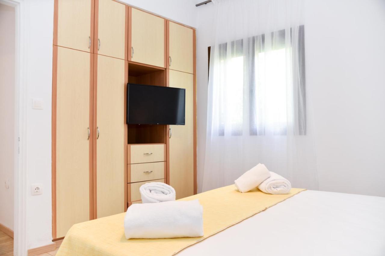 Apartamento Prana'S Castle Kyparissia Exterior foto