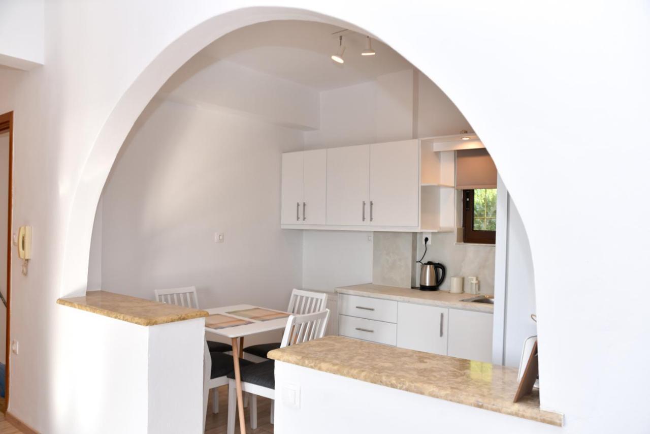 Apartamento Prana'S Castle Kyparissia Exterior foto
