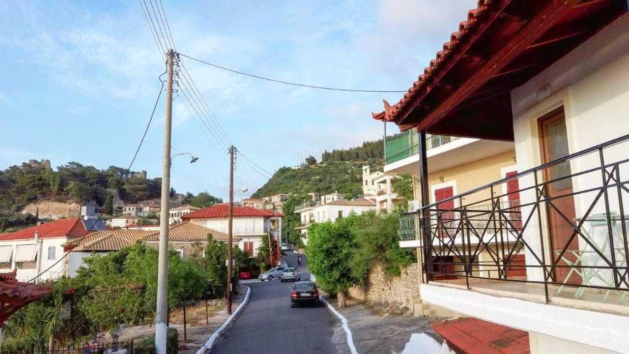 Apartamento Prana'S Castle Kyparissia Exterior foto